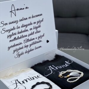 Islam Box couple