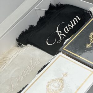 Couple Box Met Grote Quran